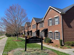 1120 Skyline Dr APT 4, Johnson City, TN 37604