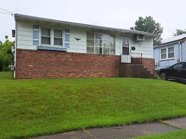 1214 Hall Ave, Roslyn, PA 19001