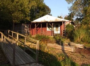 11533 Dupont Rd, Washington, WV 26181