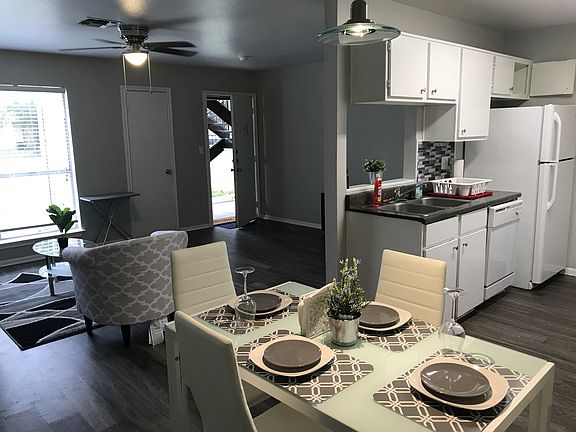 3rd image of 2805 Avenue U #1002