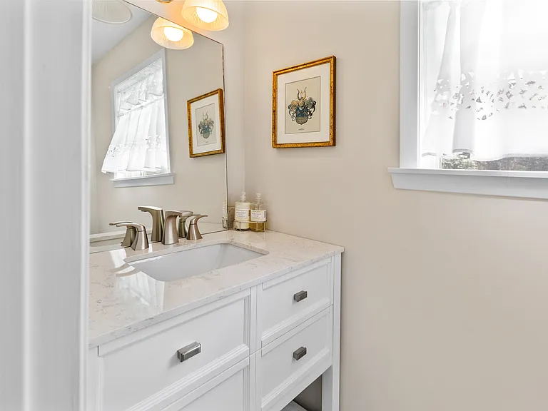 42 Farmstead Ln — Photo 13