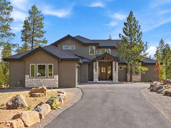 57624 Red Alder Ln #7, Bend, OR 97707