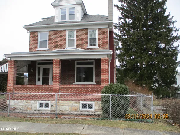 322 E Caroline Ave, Altoona, PA 16602