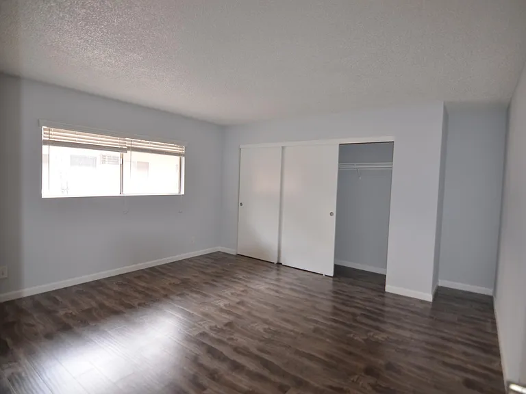 3243 Portola Ave #3 — Photo 8
