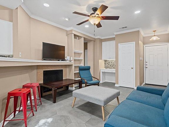 3rd image of 3111 Tom Green St APT 111
