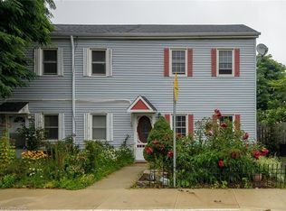 19 Strachan St E, Hamilton, ON L8L3M2
