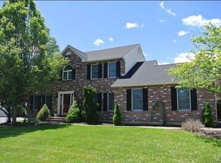 5444 Amanda Dr, Laurys Station, PA 18059