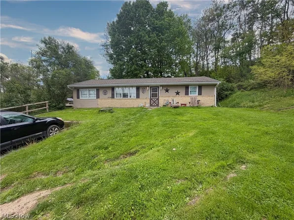 47823 Lincoln St, East Liverpool, OH 43920