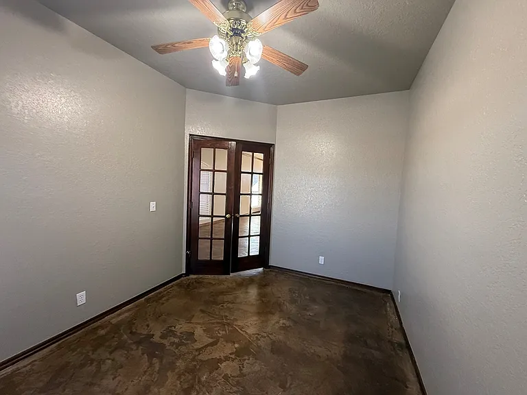 18509 Chestnut Oak Dr — Photo 8