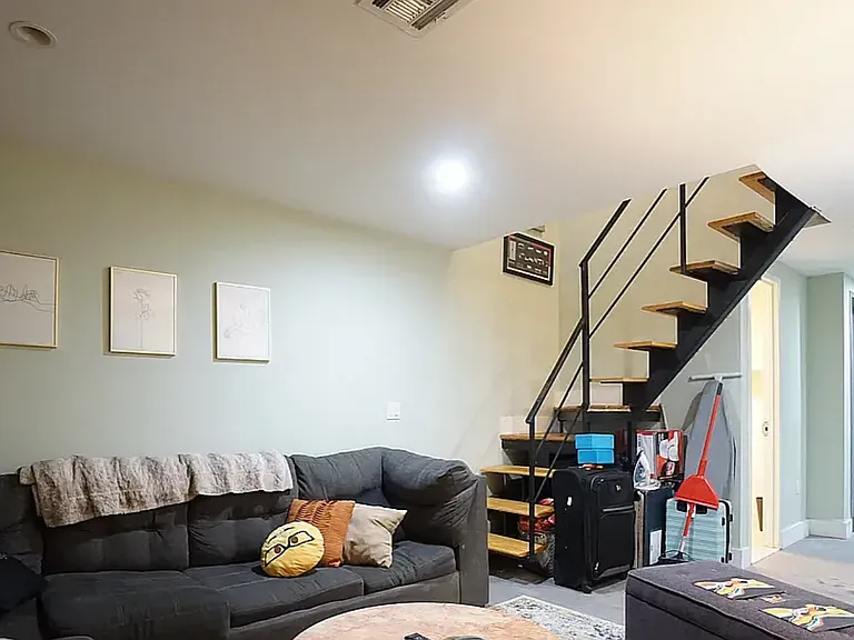 865 Greene Ave #1A — Photo 3