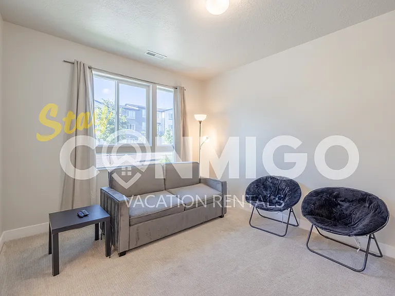 1024 W 400 S — Photo 30