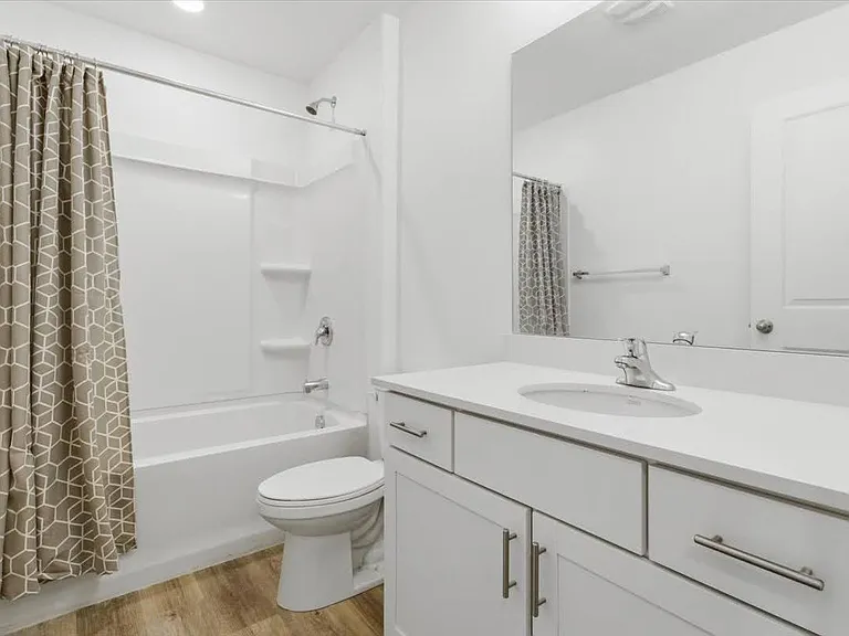 1194 W Summit Ridge Pkwy — Photo 8