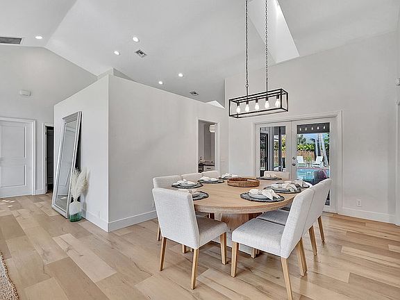 4th image of 12882 N Normandy Way