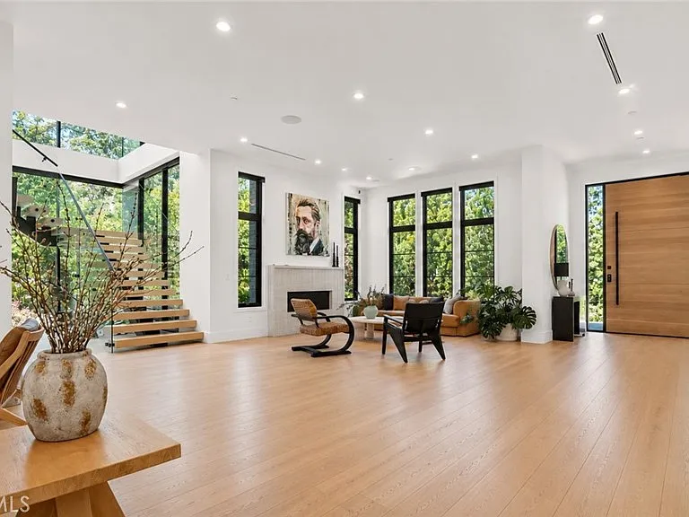 5050 Arundel Dr — Photo 52