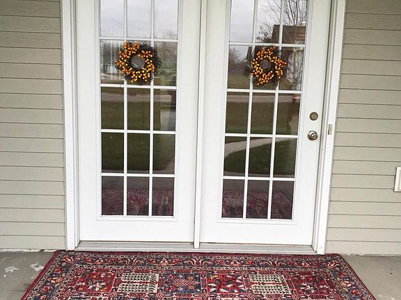 3rd image of 1832 Aspen Dr