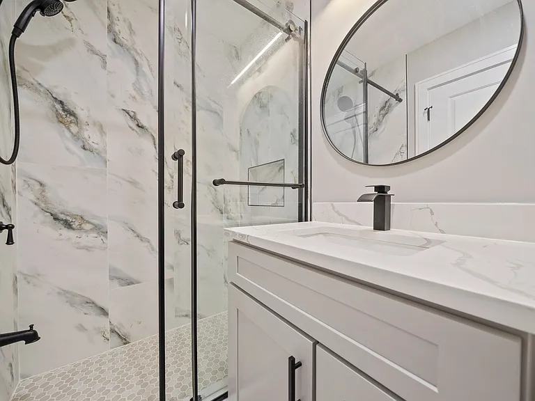 43 Evergreen Ave #2 — Photo 11
