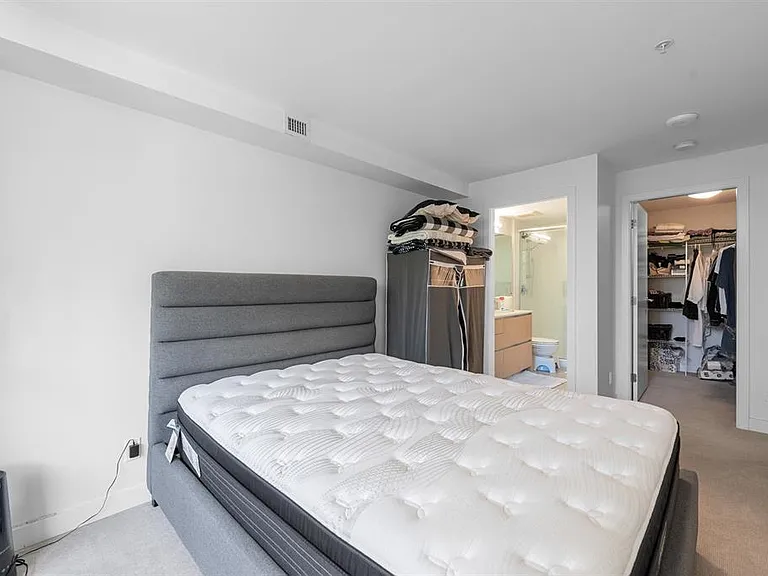 8980 University Cres #TOWMHOUSE — Photo 13