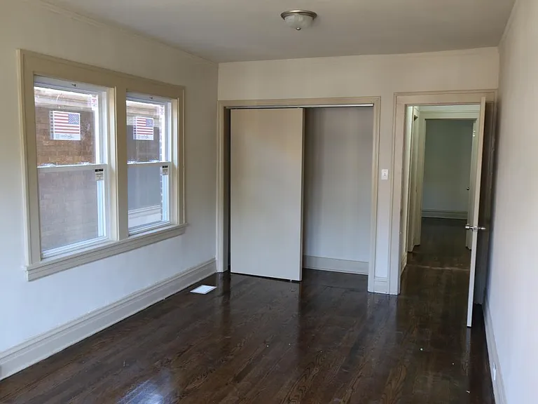 806 Garfield St — Photo 6