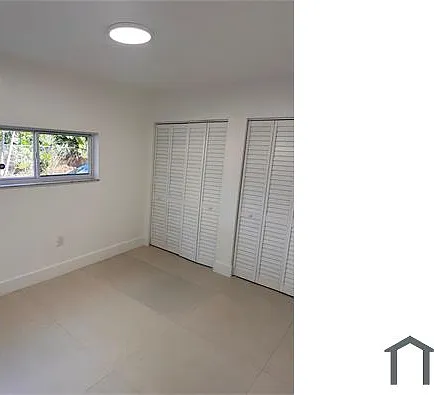 14860 NE 6th Ave — Photo 6