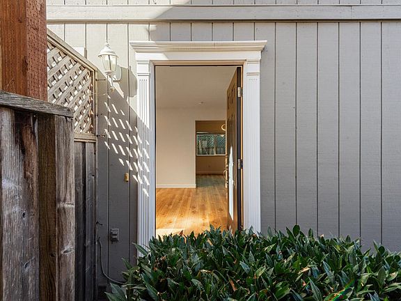 5th image of 316 White Pine Court