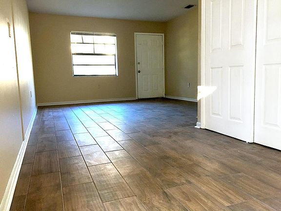 Living Room and Entry