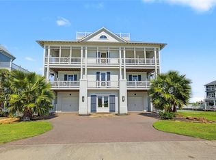 10 Islamorada, Hitchcock, TX 77563
