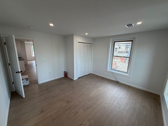 5th image of 56 W Somerset St APT 4