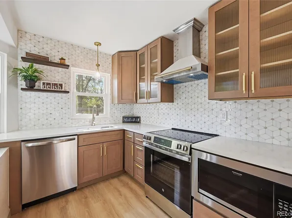 4095 Depew St, Wheat Ridge, CO 80212