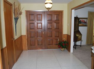 1002 4th St, Floresville, TX 78114