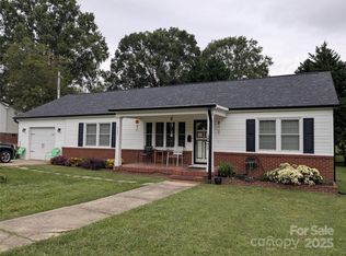 111 Sussex Ave, Cherryville, NC 28021