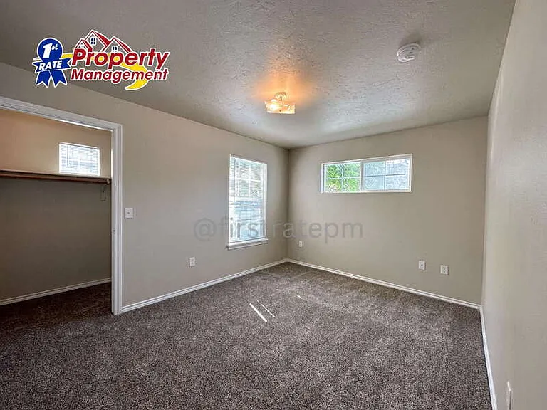 11884 W Cloverbrook Ln #202 — Photo 18