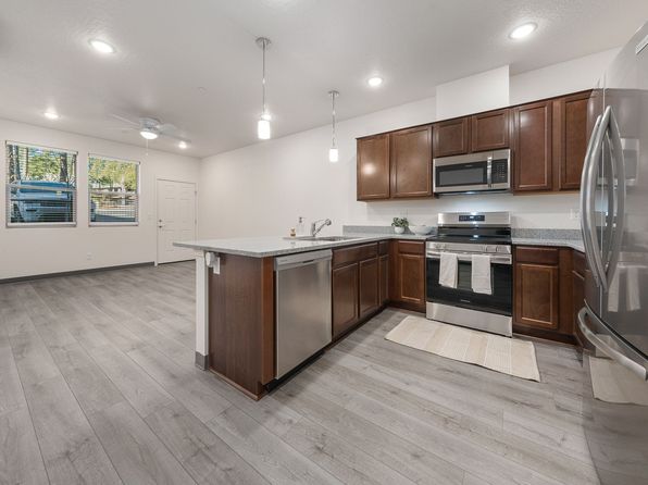 1580 S Plaza Way #1103