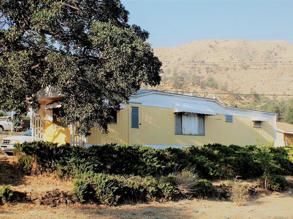 2nd image of 102 Salaine Dr