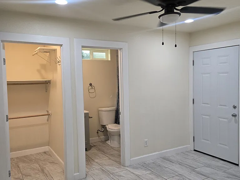 bedroom #1