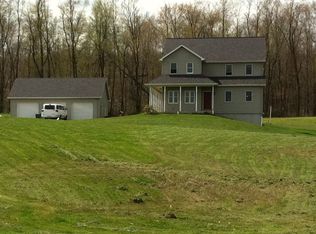 51467 Chain School Rd, East Palestine, OH 44413