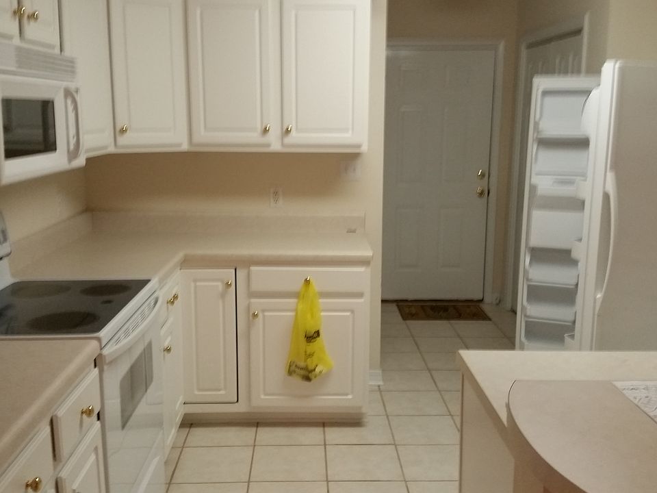 2nd image of 4615 Pine Blvd