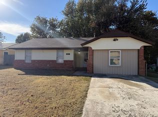 521 E Cardinal Pl, Midwest City, OK 73130