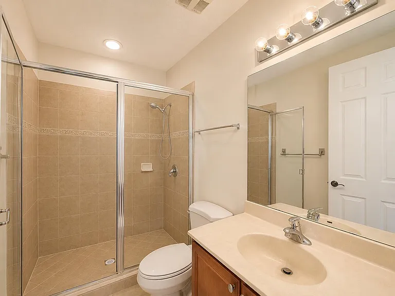 780 Marina Del Ray Ln #4 — Photo 5