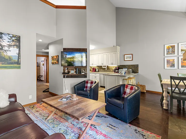 1750 E Lakeshore Dr #203 — Photo 6