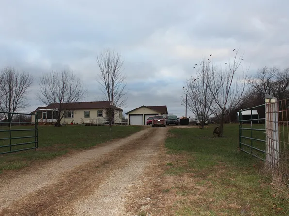 12279 S Docking Rd, Burlingame, KS 66413