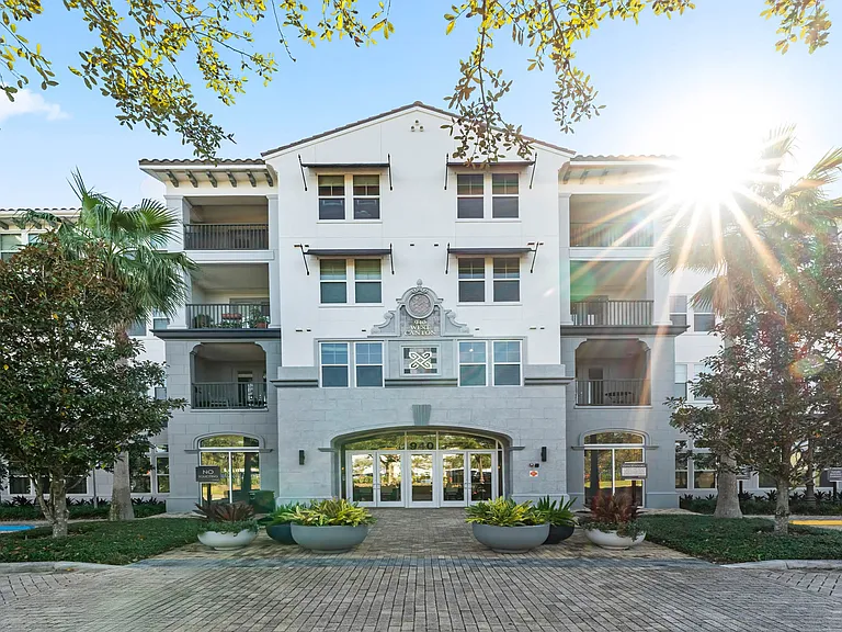 Paseo at Winter Park Village — Photo 7