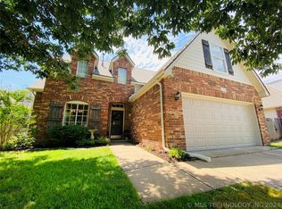 4709 W Dallas St, Broken Arrow, OK 74012