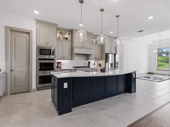 1000 Timber Hills Dr, Weatherford, TX 76087