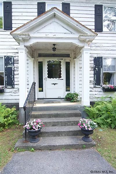 2nd image of 14 MCGEE Lane