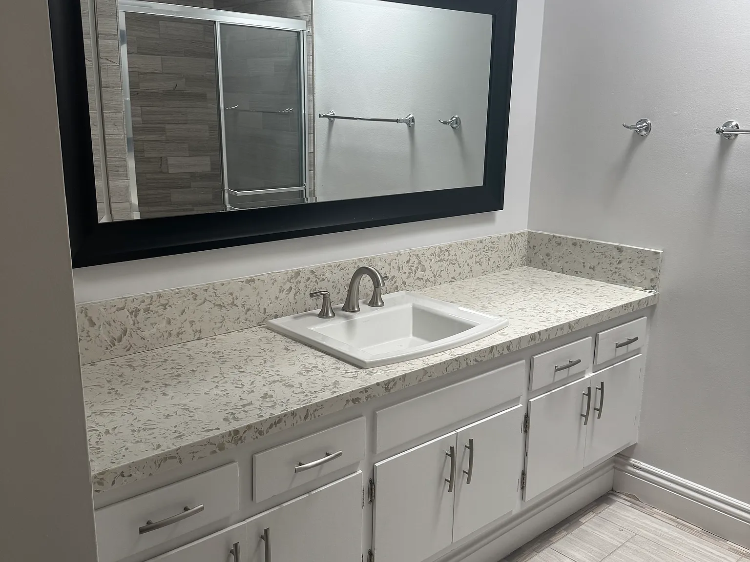 14359 Addison Avenue — Photo 4