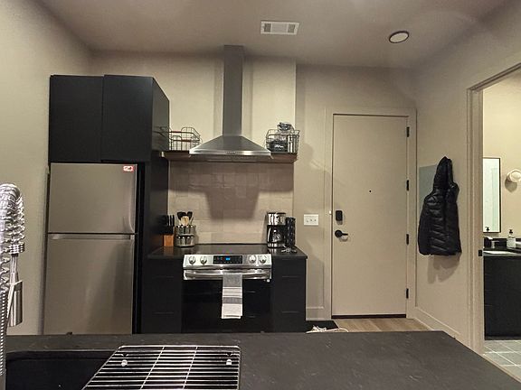2nd image of 1090 Haysboro Ave