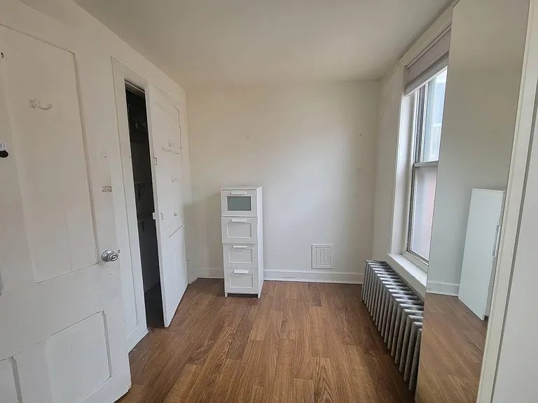 4053 Spruce St — Photo 11