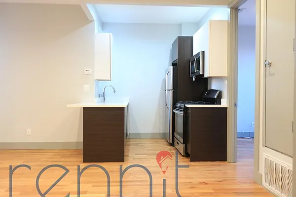 Rented by Rennit Inc. | media 3