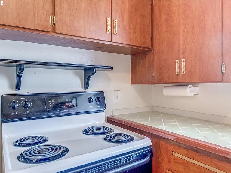 1506 N Watts St — Photo 9