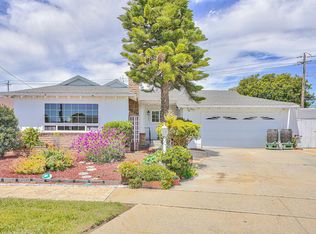 240 Columbine Dr, Salinas, CA 93906